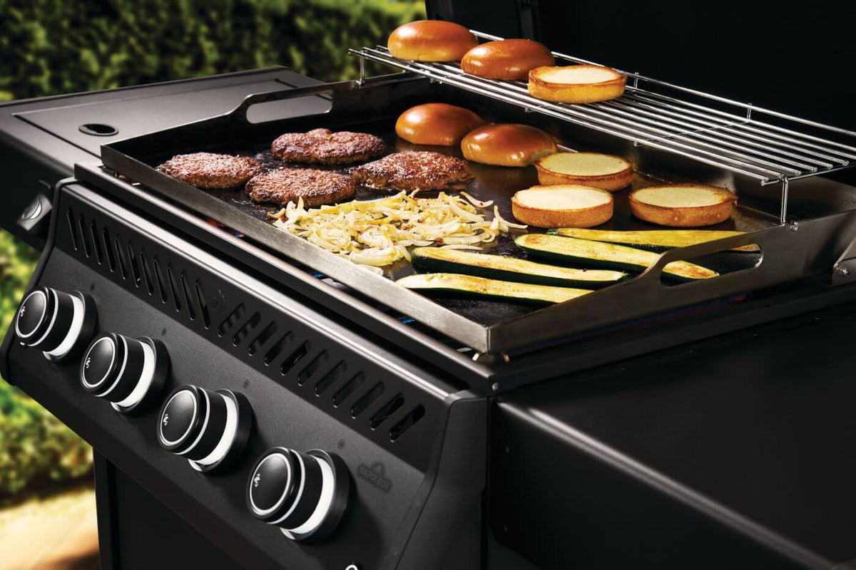 Napoleon Rogue PRO Phantom 30 Gas Griddle